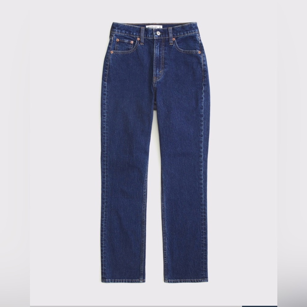 Ultra High-Rise Dark Blue Straight in Curve Love Jeans from Abercrombie